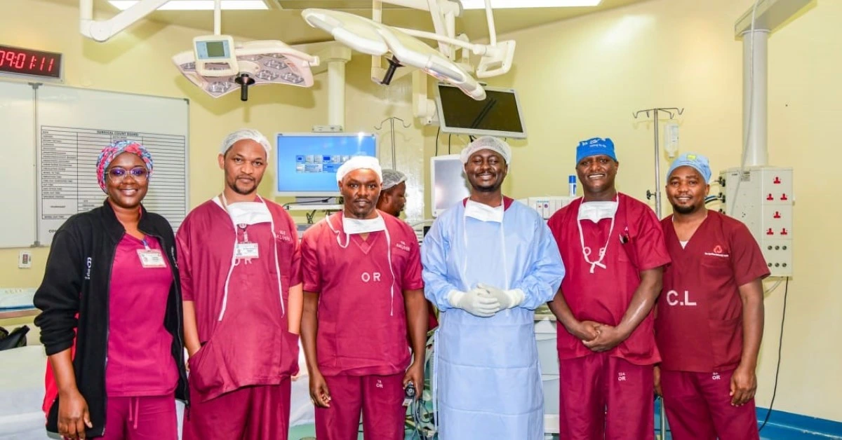 Aga Khan University Hospital pioneers first noninvasive gynaecological surgery in the region