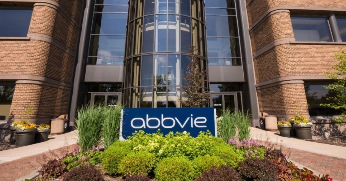 Humira falls to Skyrizi as AbbVie’s sales champion