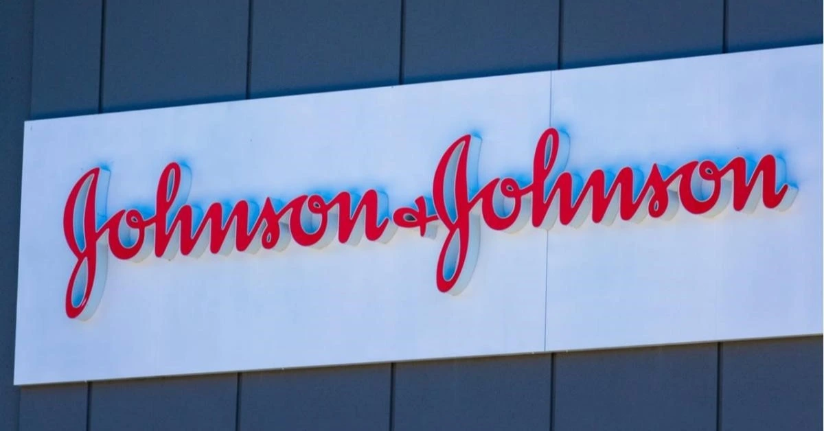 Johnson & Johnson files for FDA approval of Ottava surgical robot, eyes clinical trials